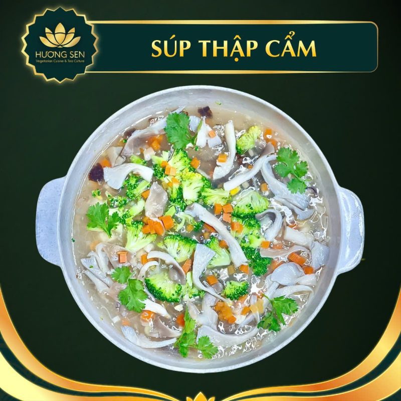 Mâm cỗ chay cô Tuyền