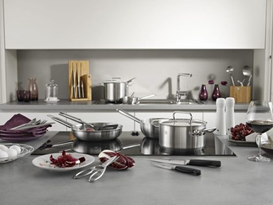 CHUẨN BỊ MÂM CỖ CHAY NHANH GỌN