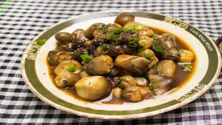 MÓN CHAY CHẾ BIẾN TỪ NẤM